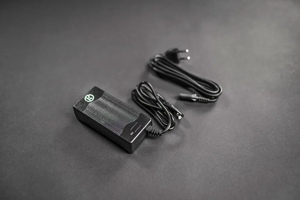 Chargeur Li-Ion pour série K ladegeraet-li-ion-fuer-k-serie_1