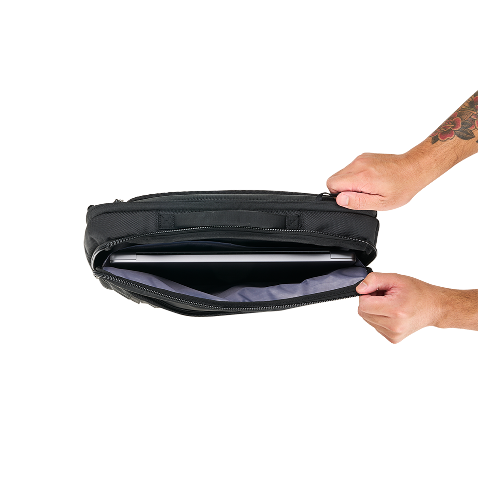 Pace Pro Brief Pack ogio-bags-travel-2024-pace-pro-brief-pack_1